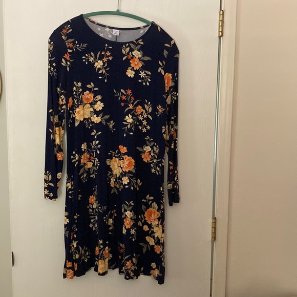 Old Navy A-line dress, medium - Picture 2 of 6